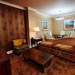 Radio City Apartamentos